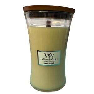 WoodWick Large Vanilla Bean Candle with Pluswick Innovation Crackles 21.5oz NEW